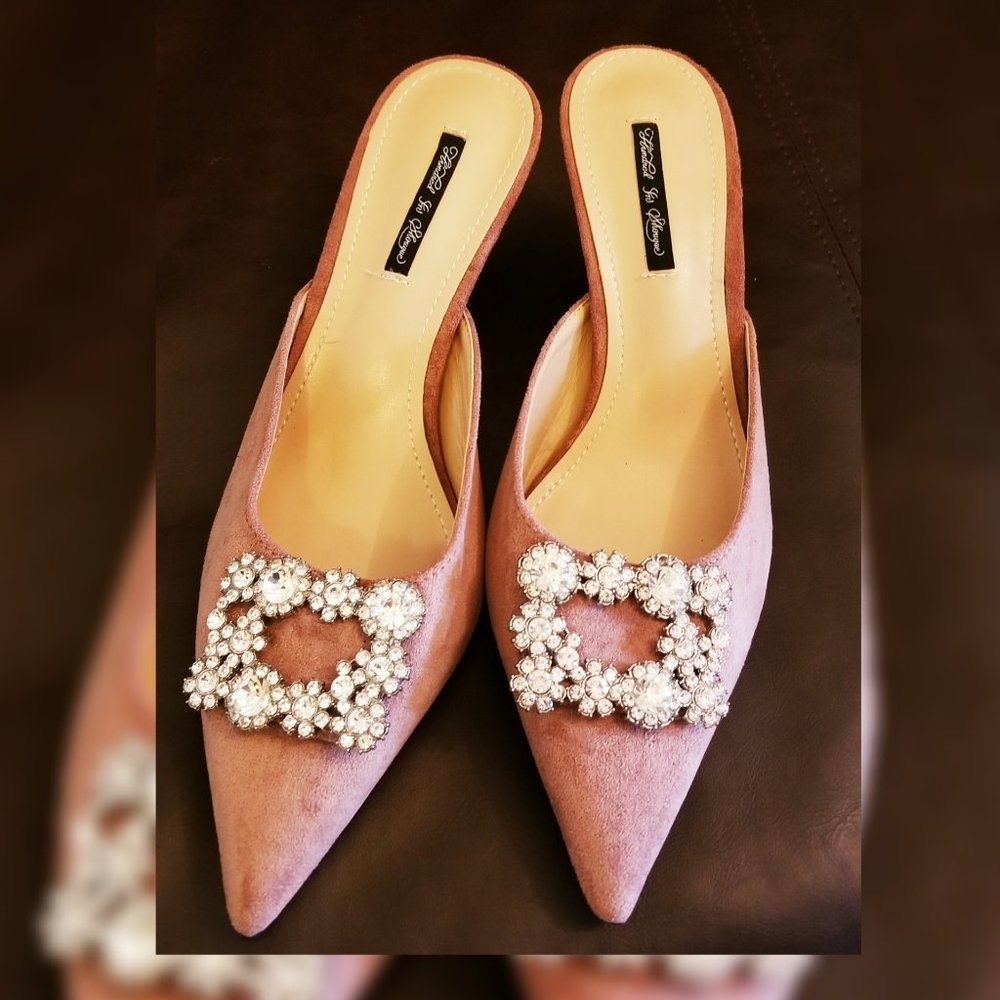 HOST PICK*Beautiful Rhinestone Shoes*